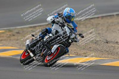 media/Sep-10-2022-SoCal Trackdays (Sat) [[a5bf35bb4a]]/Turns 9 and 8 (12pm)/